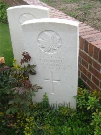 Canada Cemetery Tilloy Les Cambrai - Goodall, H